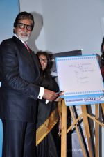 Amitabh Bachchan at Yes Bank Awards event in Mumbai on 1st Oct 2013 (67).jpg